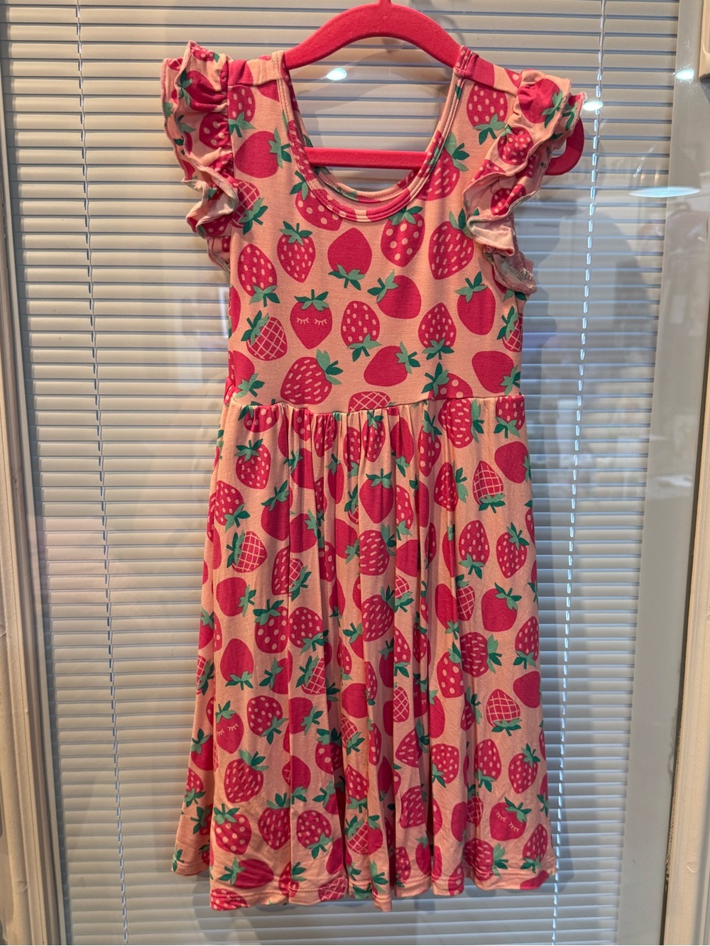 Little Sleepies Sweet Strawberries Flutter Twirl Dress Size 5 PLAY